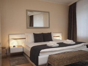Гостиница Grand-Tourist Posejdon Apartments  Гданьск